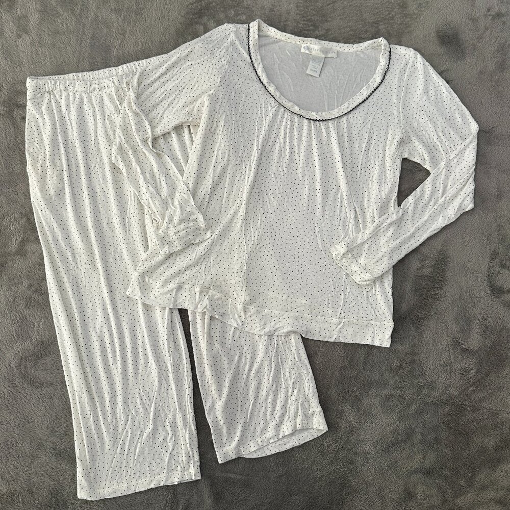Eileen West Pajamas Two Piece Set Women's SMALL Capris Long Sleeve Shirt
